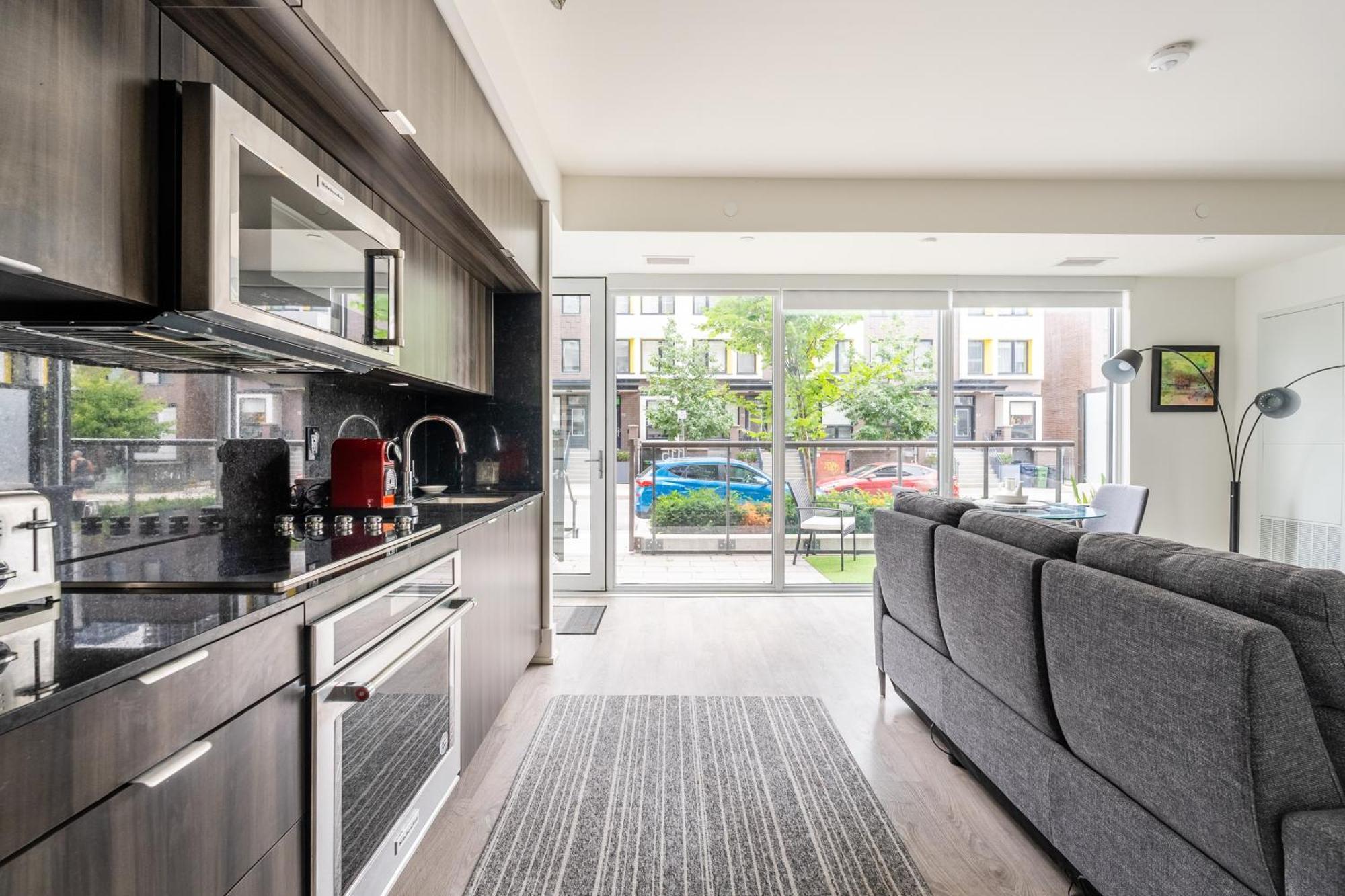 Spacious Corner Apartment Downtown טורונטו מראה חיצוני תמונה