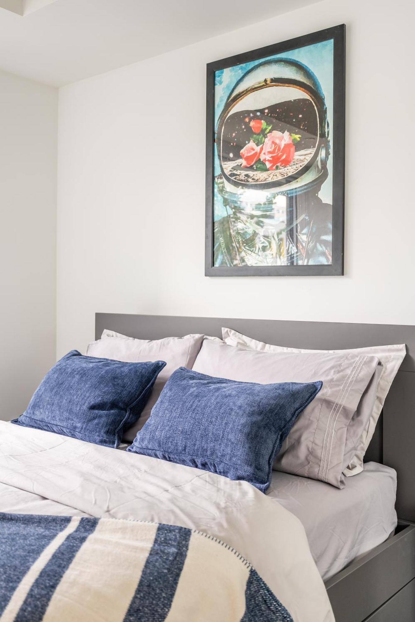 Spacious Corner Apartment Downtown טורונטו מראה חיצוני תמונה