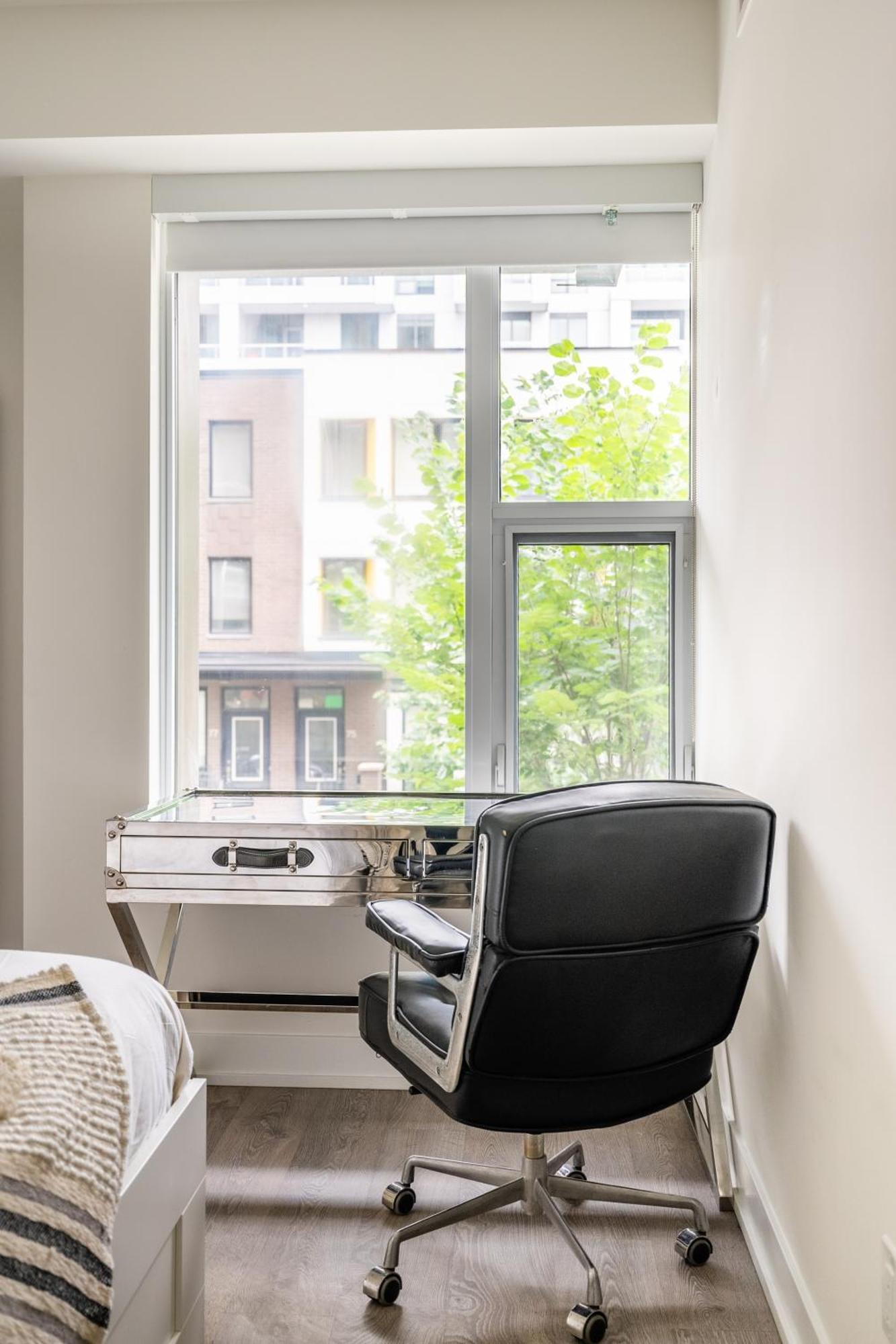 Spacious Corner Apartment Downtown טורונטו מראה חיצוני תמונה