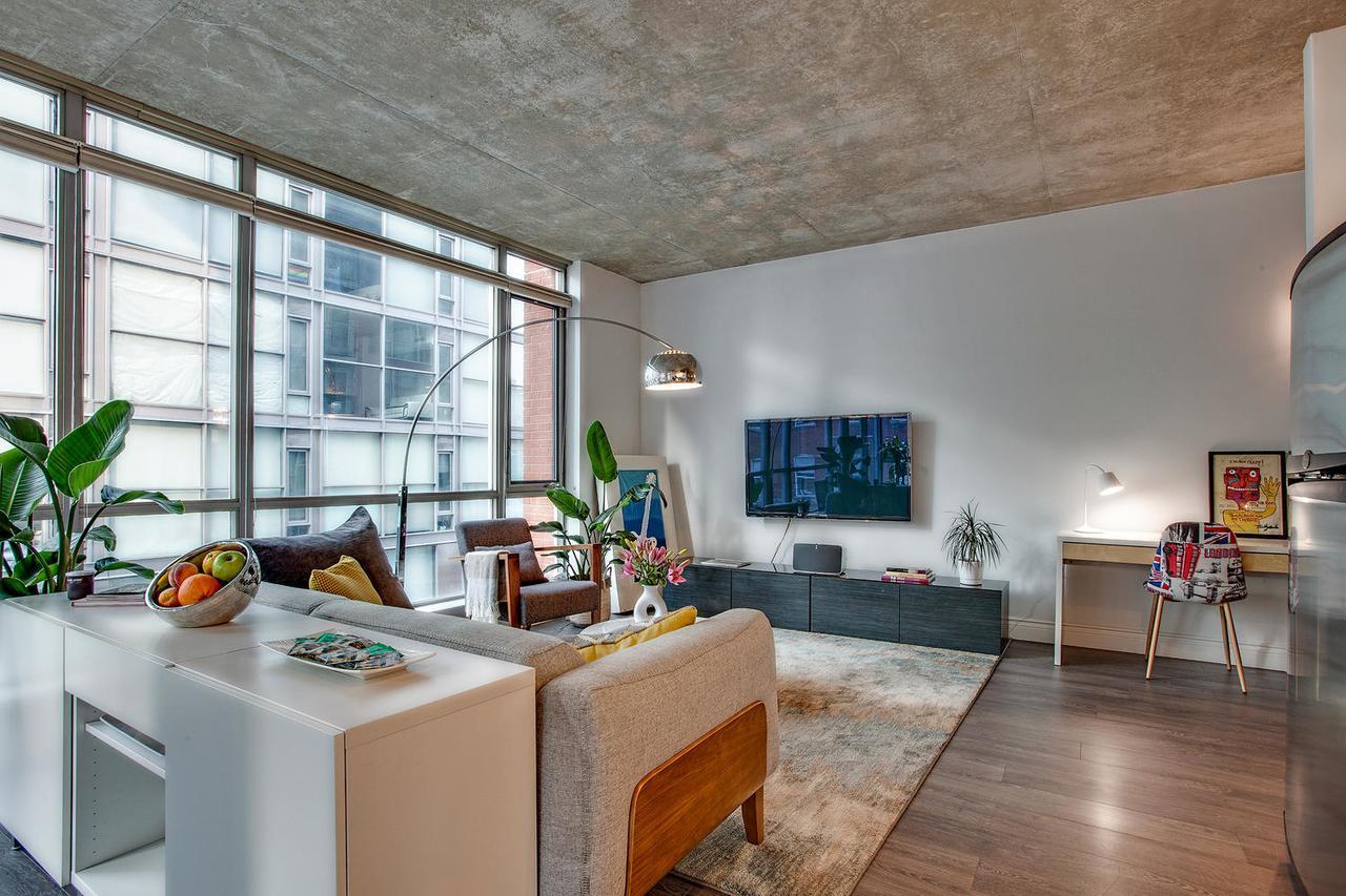 Spacious Corner Apartment Downtown טורונטו מראה חיצוני תמונה